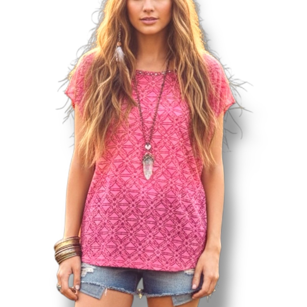 Ruby Rd Women’s NWOT Red With Pink Geometric Pattern and Stud Detailing Size M